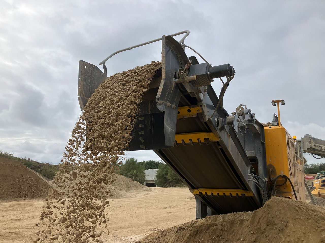 Tesab 200TC - Cone crusher: picture 5 Tesab 200TC - Cone crusher: picture 5