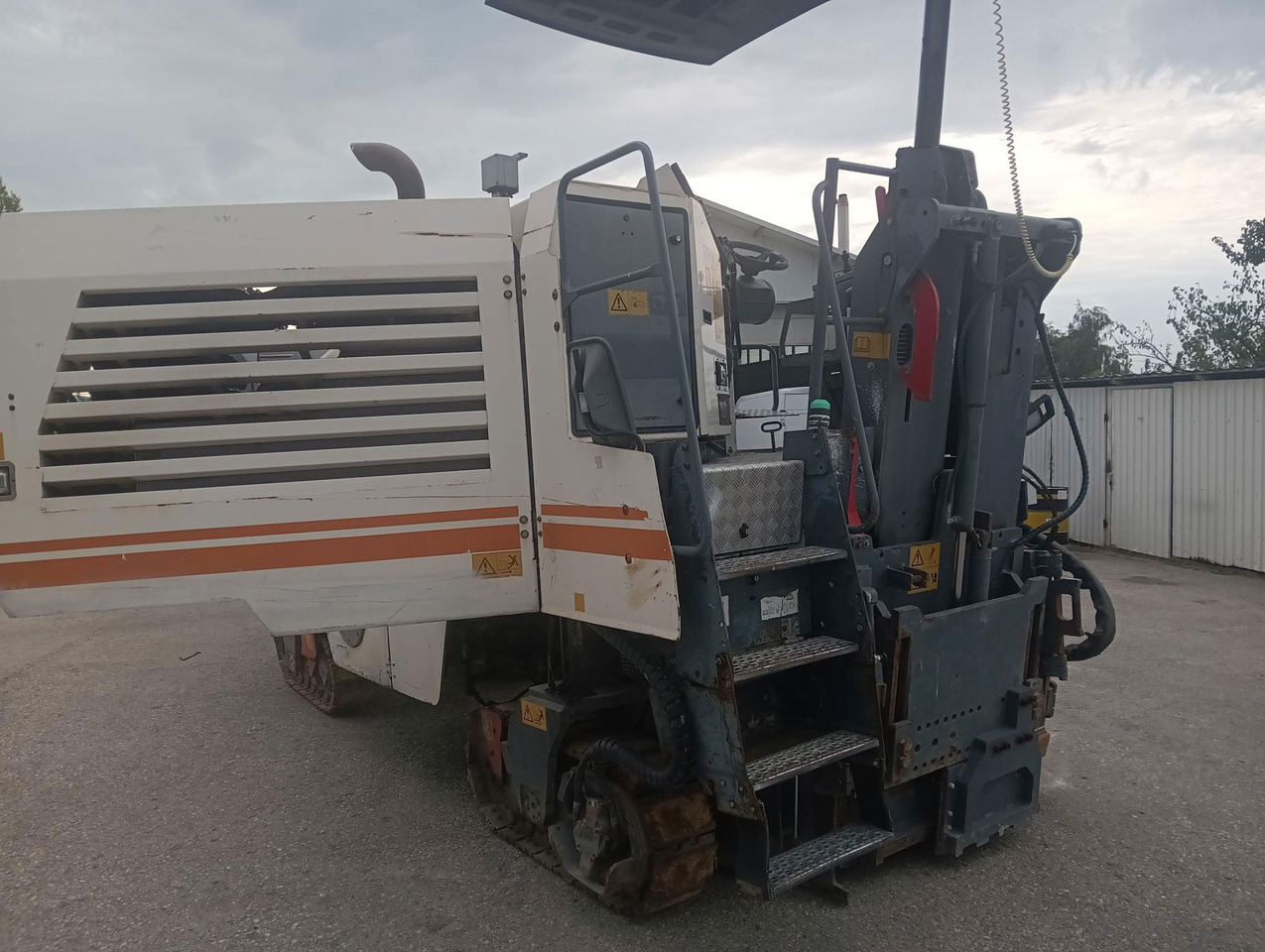 Wirtgen W 100 F - Cold planer: picture 5 Wirtgen W 100 F - Cold planer: picture 5