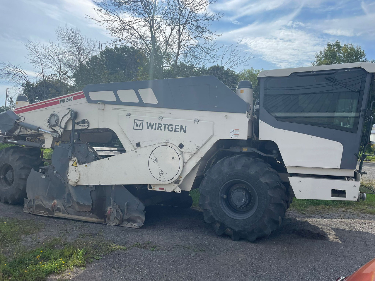 Wirtgen WR 250 - Soil stabilizer: picture 3 Wirtgen WR 250 - Soil stabilizer: picture 3