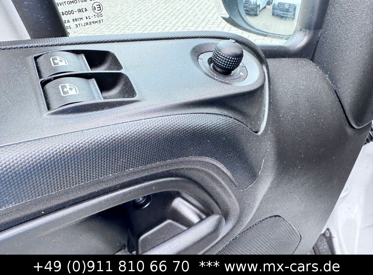 Panel van Iveco Daily 35S11 Kasten L2H2: picture 15