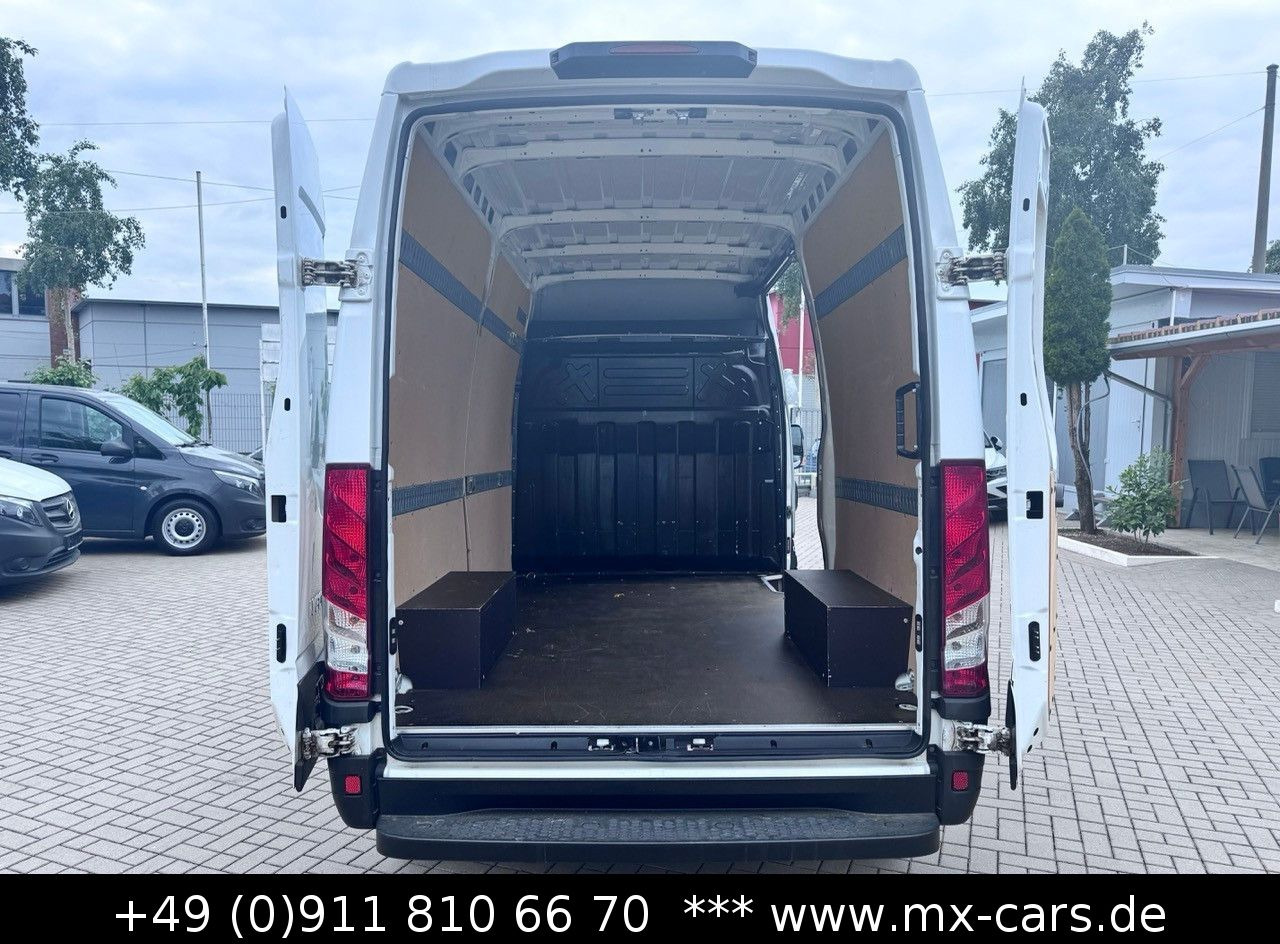 Panel van Iveco Daily 35S11 Kasten L2H2: picture 9