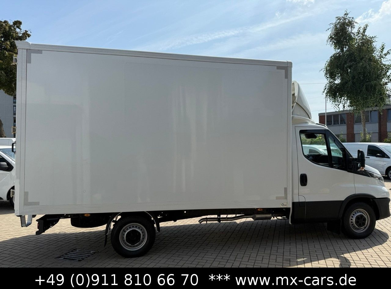 Iveco Daily 35s14 Möbel Maxi 4,33 l / 2,45 hoch 23 m³ - Box van: picture 4 Iveco Daily 35s14 Möbel Maxi 4,33 l / 2,45 hoch 23 m³ - Box van: picture 4