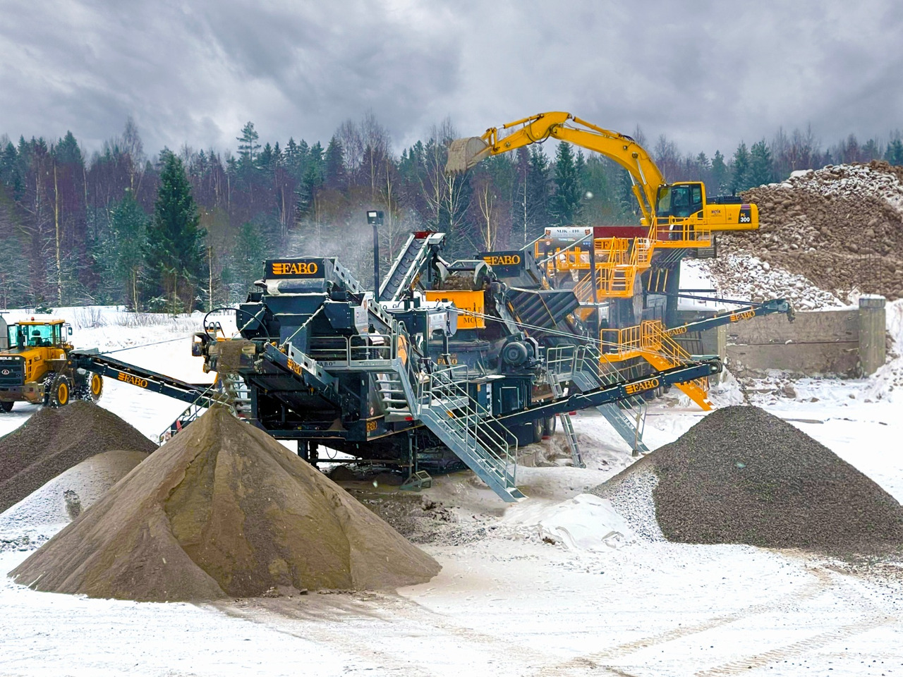 FABO MCK-115 MOBILE CRUSHING & SCREENING PLANT - Mobile crusher: picture 4 FABO MCK-115 MOBILE CRUSHING & SCREENING PLANT - Mobile crusher: picture 4