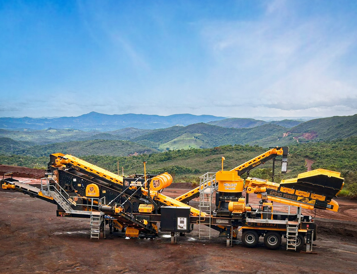 FABO MOBILE CRUSHING PLANT - Mining machinery: picture 1 FABO MOBILE CRUSHING PLANT - Mining machinery: picture 1