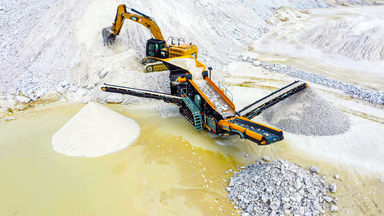FABO Mobile crusher - Mobile crusher: picture 3 FABO Mobile crusher - Mobile crusher: picture 3