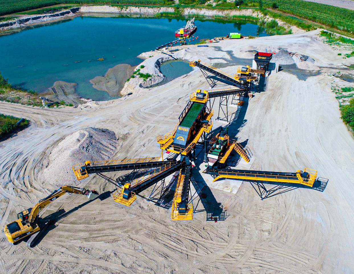 FABO crusher - stone crusher - crushers - Crusher: picture 1 FABO crusher - stone crusher - crushers - Crusher: picture 1
