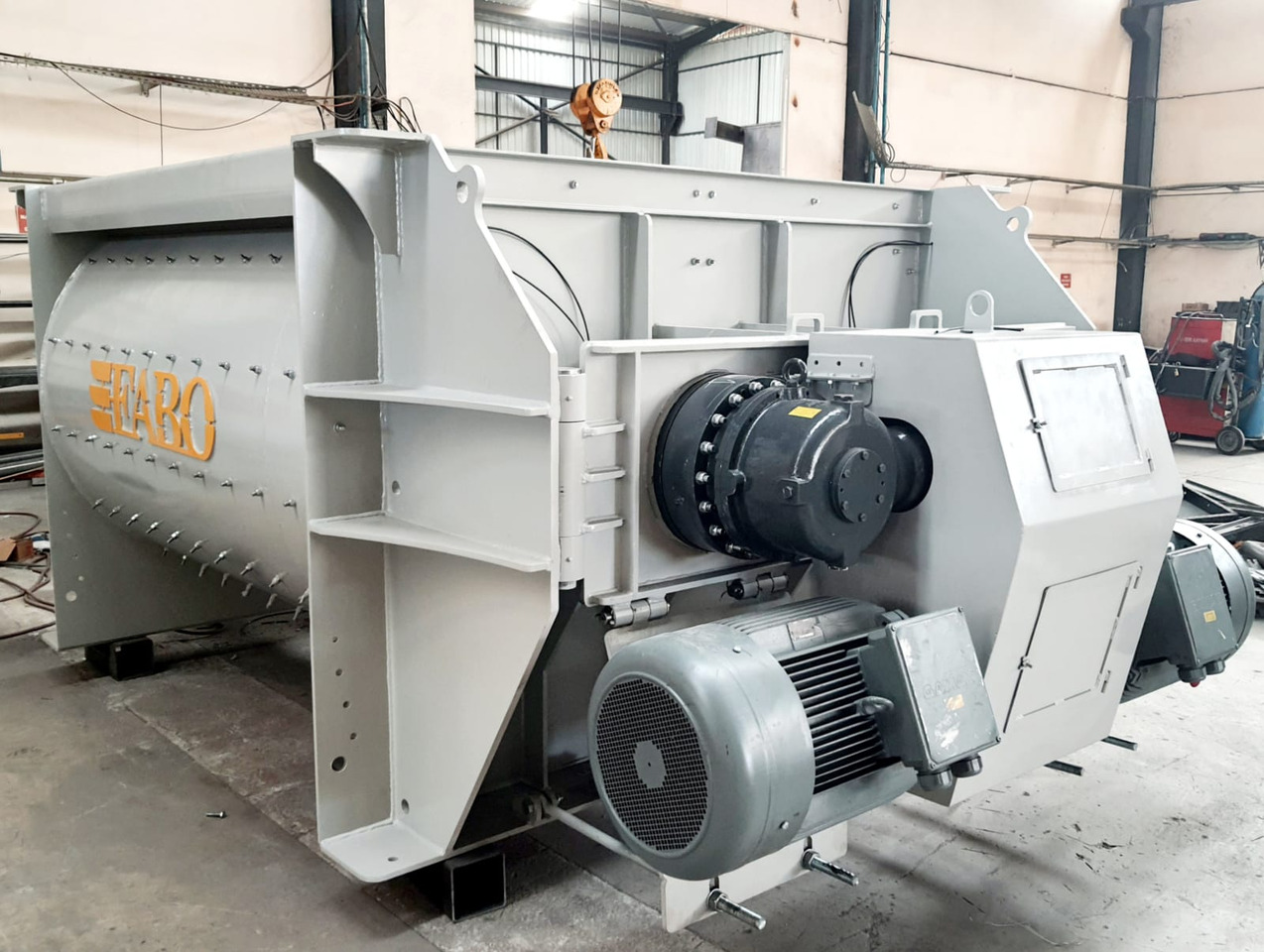 FABO twin shaft mixer - Concrete mixer: picture 5 FABO twin shaft mixer - Concrete mixer: picture 5