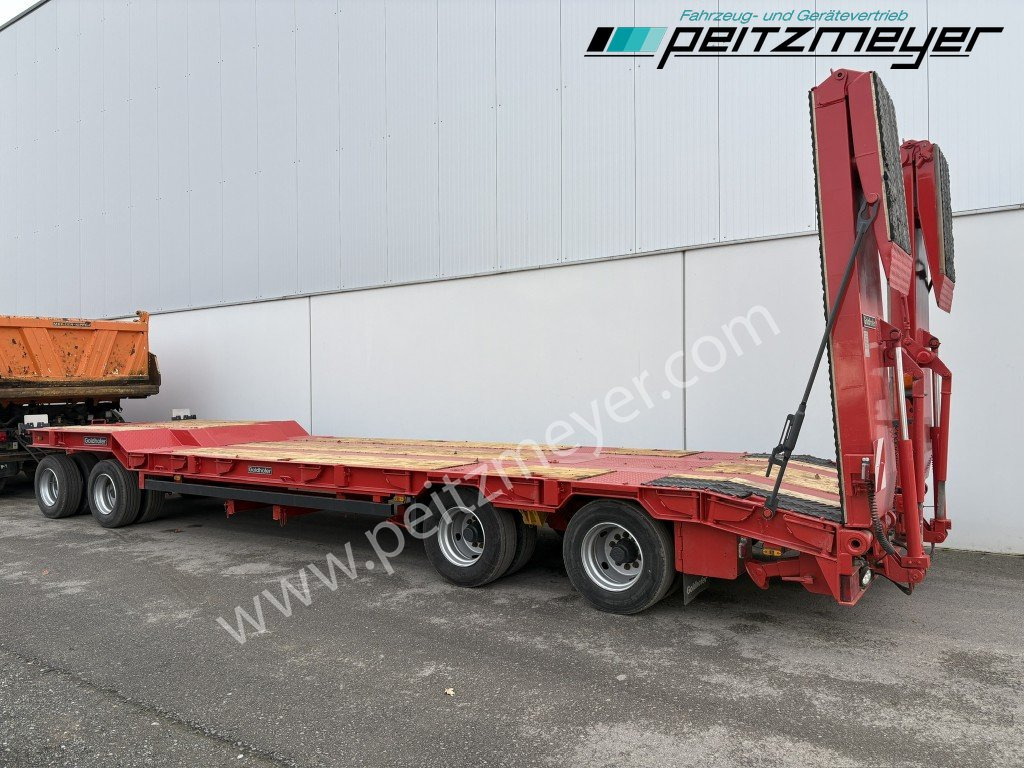 GOLDHOFER 4 Achs Tieflader TU 4-2x2-32/80 hydr. Doppelrampen - Low loader trailer: picture 2 GOLDHOFER 4 Achs Tieflader TU 4-2x2-32/80 hydr. Doppelrampen - Low loader trailer: picture 2