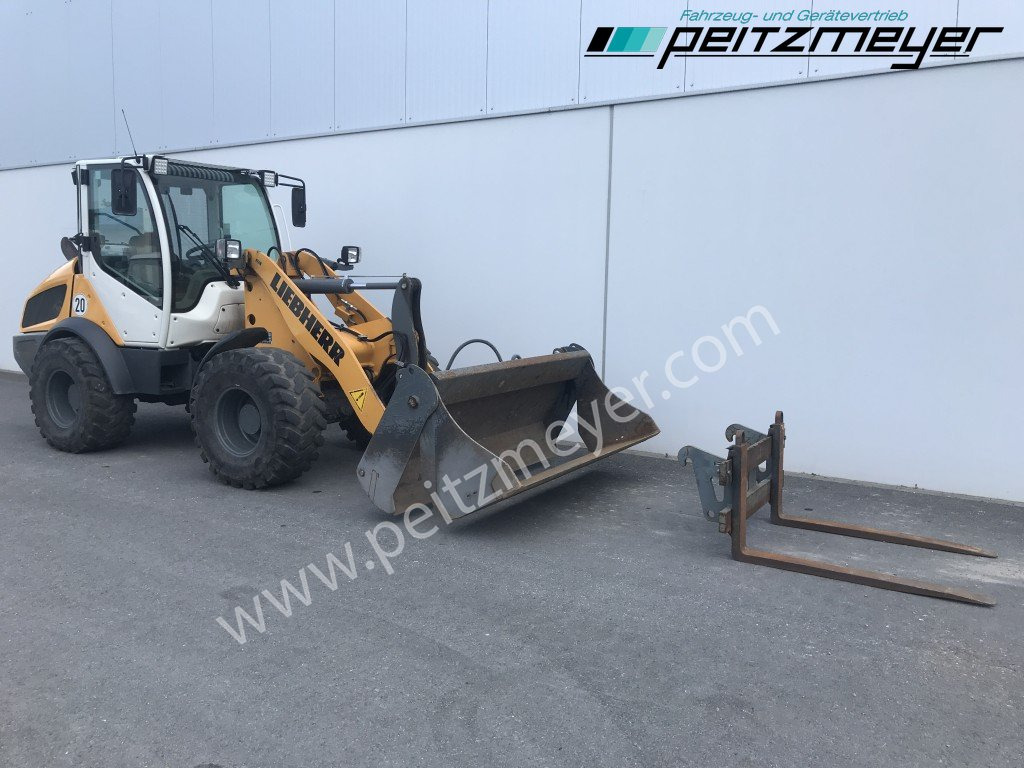 LIEBHERR RADLADER L 508 C 4in1 Schaufel + Palettengabel - Wheel loader: picture 2 LIEBHERR RADLADER L 508 C 4in1 Schaufel + Palettengabel - Wheel loader: picture 2