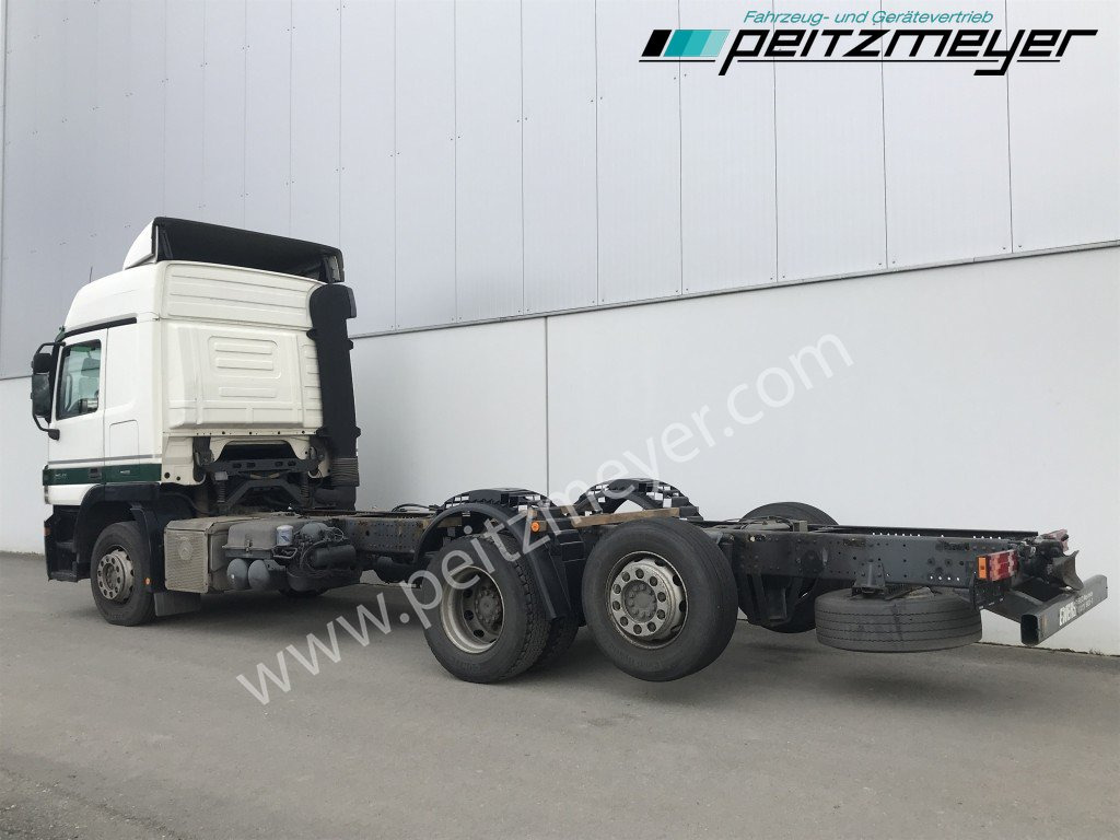 MERCEDES-BENZ Actros 2541 L Fahrgestell, 3 Pedale, MP2, Klima Blatt/Luft - Cab chassis truck: picture 3 MERCEDES-BENZ Actros 2541 L Fahrgestell, 3 Pedale, MP2, Klima Blatt/Luft - Cab chassis truck: picture 3