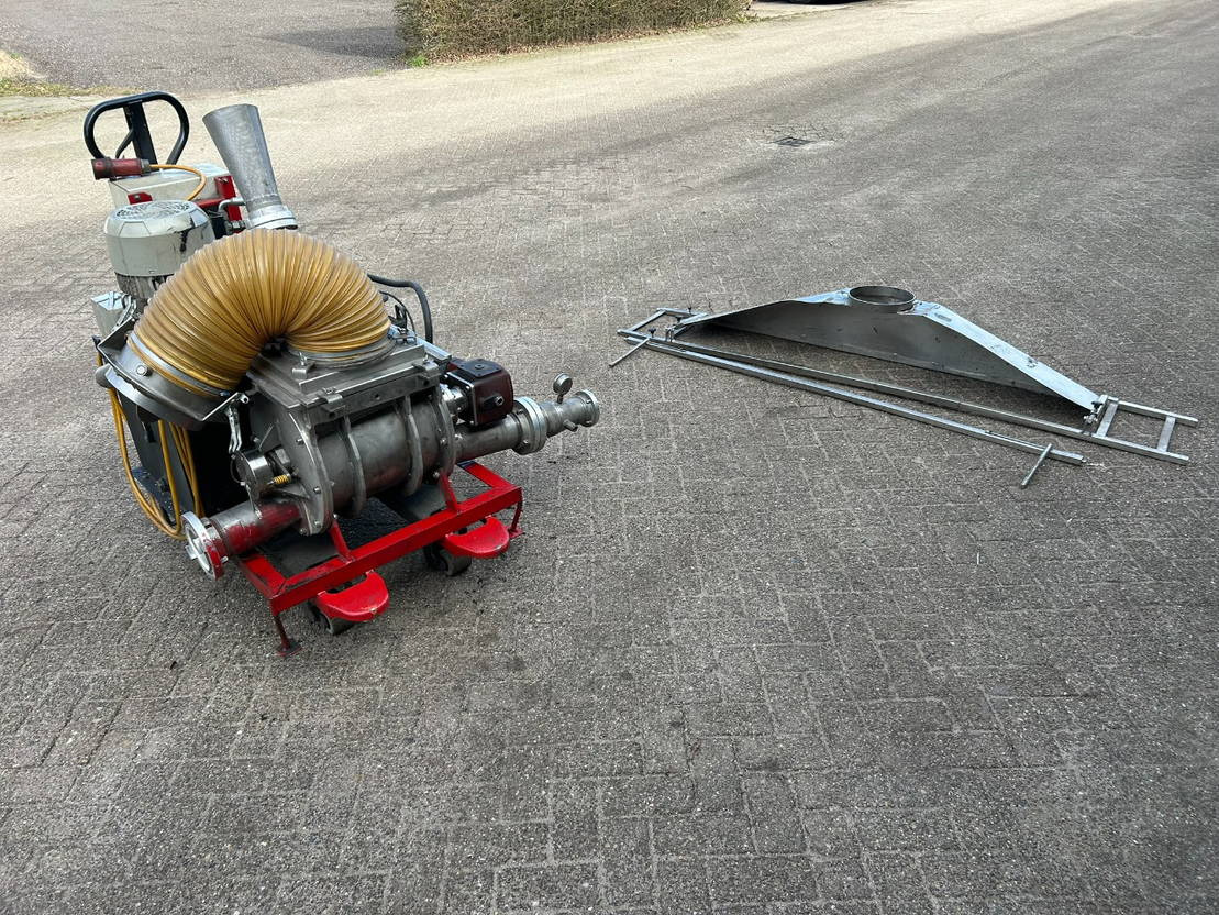 Diversen EBC mobile EBC rotory - electr/hydro unit zelf suport 380 v / agrarisch - Tool/ Equipment: picture 1 Diversen EBC mobile EBC rotory - electr/hydro unit zelf suport 380 v / agrarisch - Tool/ Equipment: picture 1