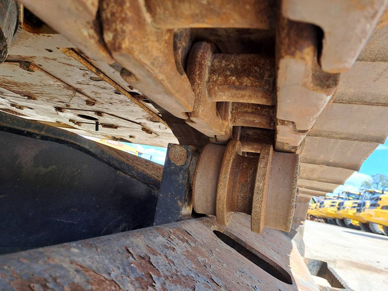 Crawler excavator Cat 330FL N: picture 14