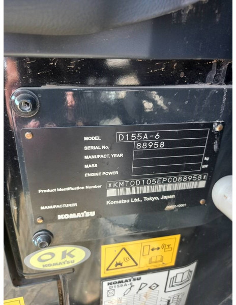 Bulldozer Komatsu D155A-6R (4 Pcs available in Abu Dhabi): picture 18 Bulldozer Komatsu D155A-6R (4 Pcs available in Abu Dhabi): picture 18