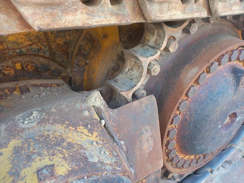 Bulldozer Komatsu D155A-6R (4 Pcs available in Abu Dhabi): picture 9 Bulldozer Komatsu D155A-6R (4 Pcs available in Abu Dhabi): picture 9