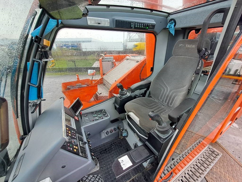 All terrain crane Tadano ATF70G-4: picture 18 All terrain crane Tadano ATF70G-4: picture 18