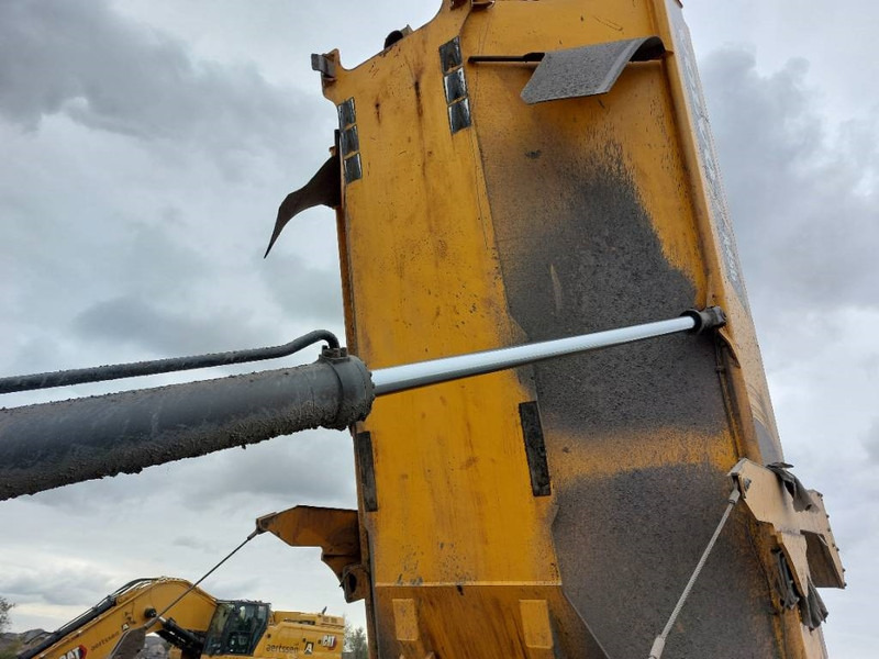 Articulated dumper Volvo A45G: picture 16