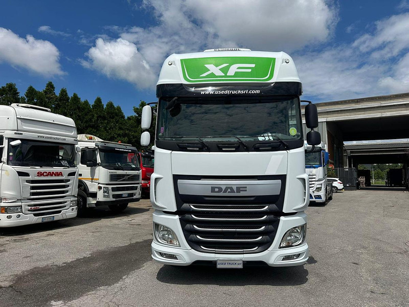 Tractor unit DAF XF 460: picture 6