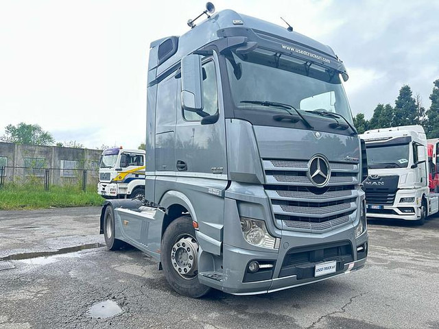 Mercedes-Benz Actros 1845 - Tractor unit: picture 2 Mercedes-Benz Actros 1845 - Tractor unit: picture 2