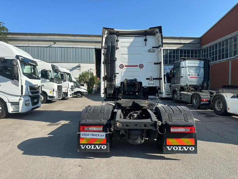 Volvo FH 500 - Tractor unit: picture 5 Volvo FH 500 - Tractor unit: picture 5