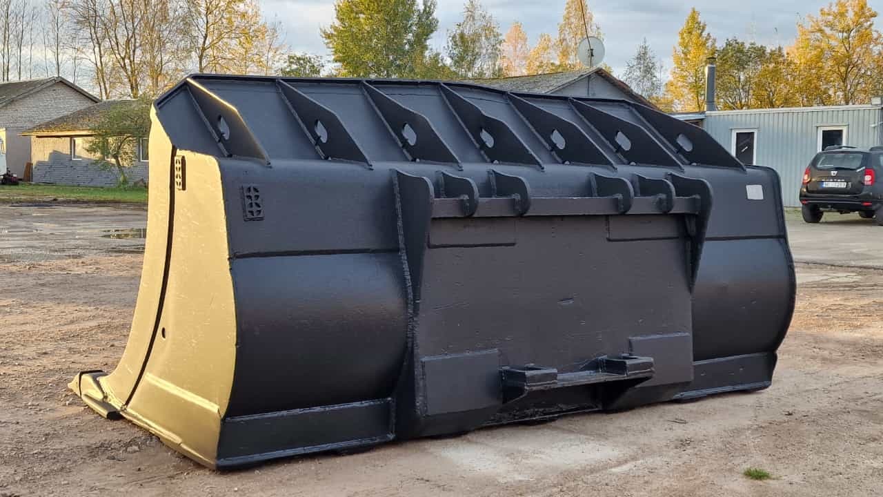 CATERPILLAR 980M 5.3cbm. kilfäste - Loader bucket for Wheel loader: picture 5 CATERPILLAR 980M 5.3cbm. kilfäste - Loader bucket for Wheel loader: picture 5