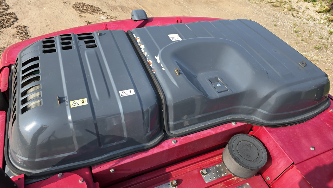 Crawler excavator KOBELCO SK210LC-10: picture 18 Crawler excavator KOBELCO SK210LC-10: picture 18