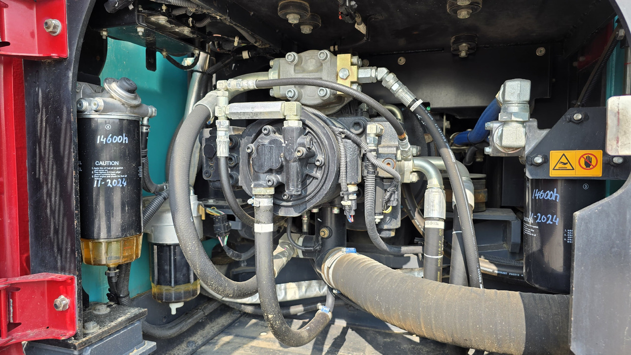 Crawler excavator KOBELCO SK210LC-10: picture 20 Crawler excavator KOBELCO SK210LC-10: picture 20