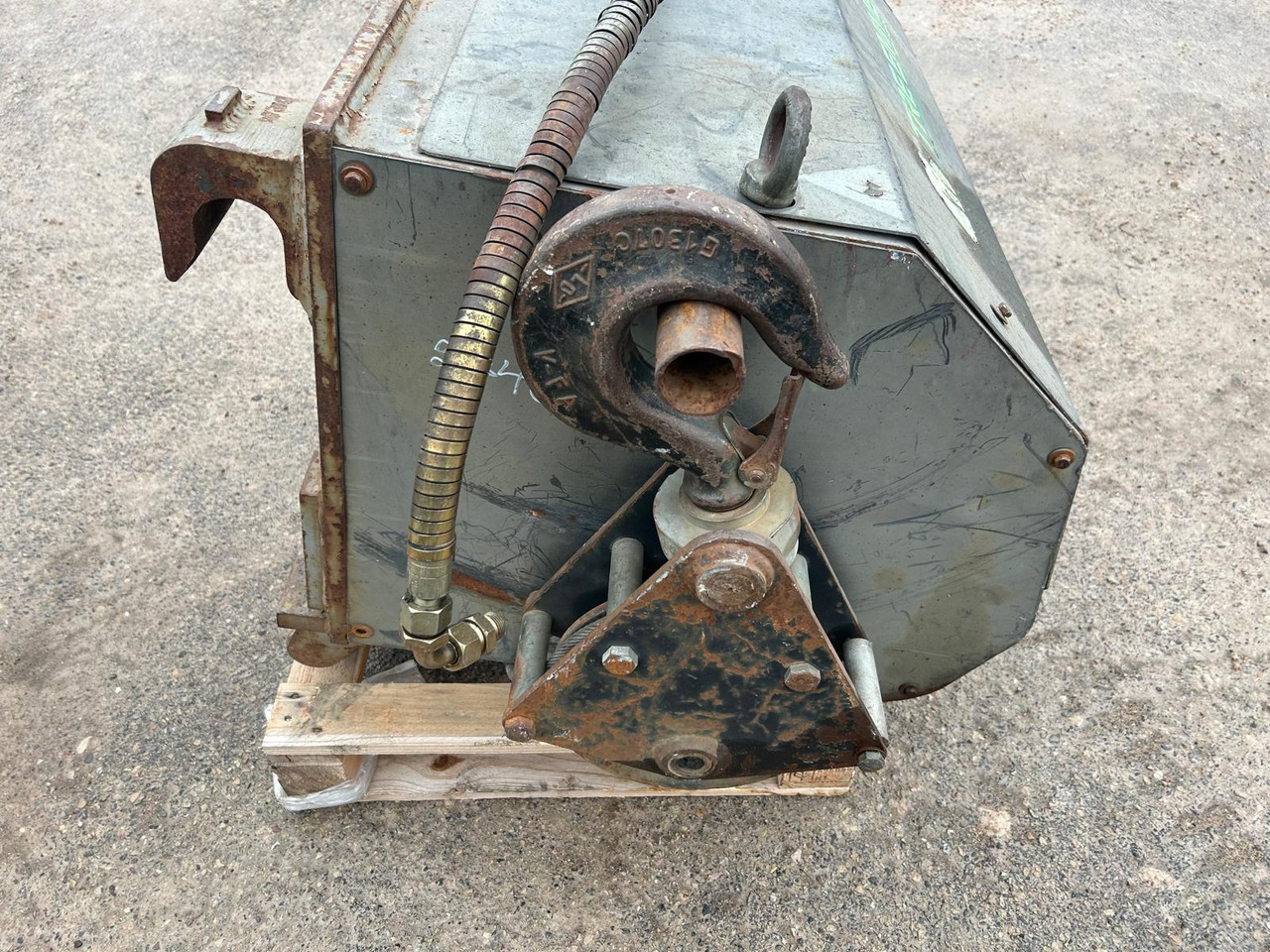 MERLO TREEMME winch 4T - Winch for Construction machinery: picture 2 MERLO TREEMME winch 4T - Winch for Construction machinery: picture 2
