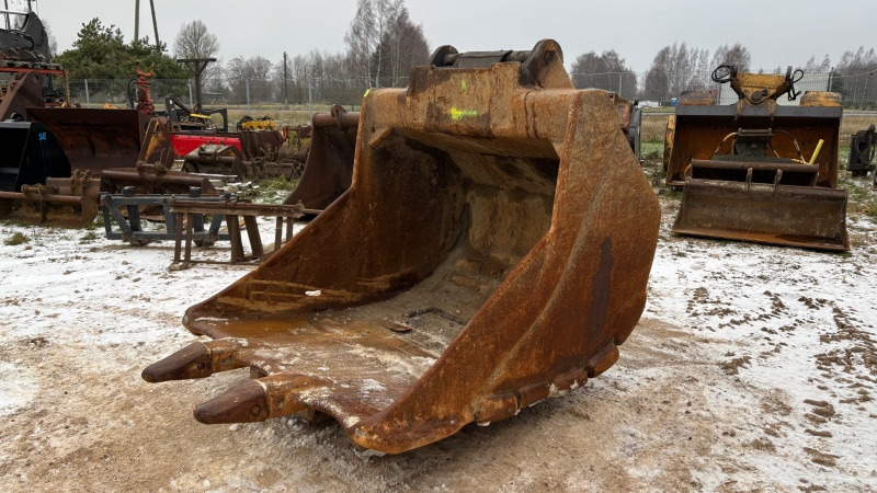 Volvo S80 1400mm - Excavator bucket for Excavator: picture 3 Volvo S80 1400mm - Excavator bucket for Excavator: picture 3