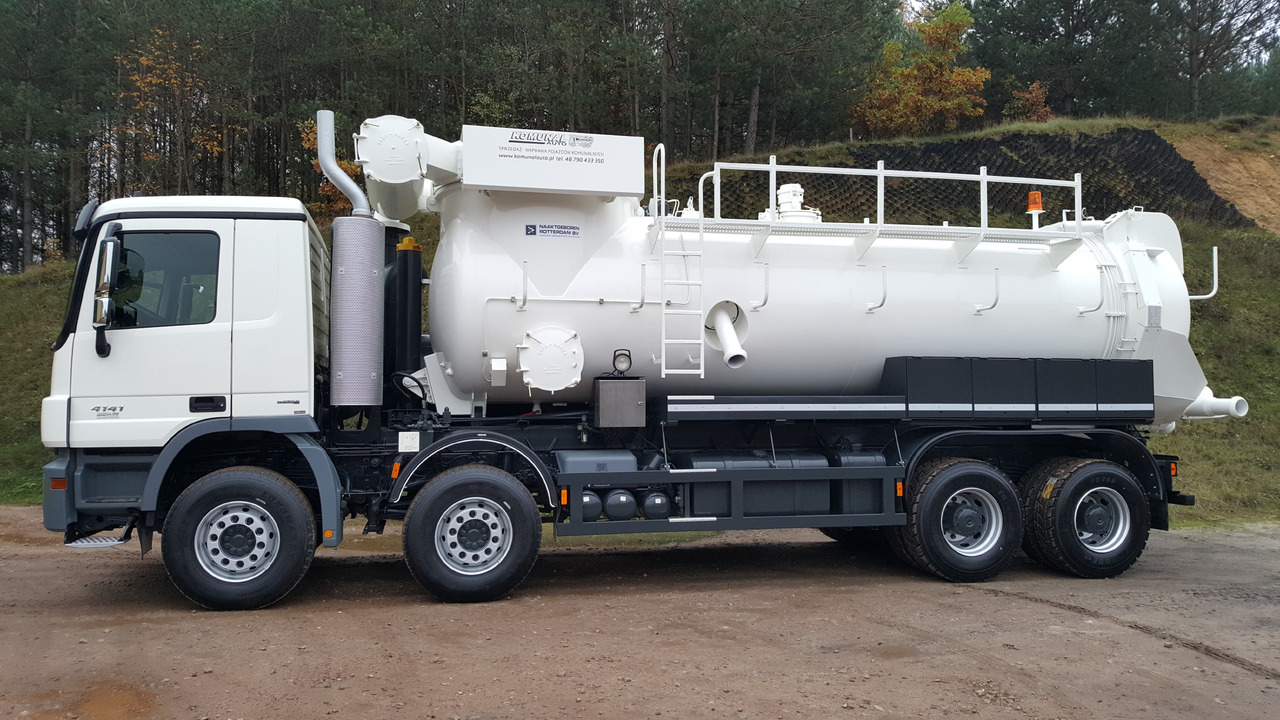 Mercedes NAAKTGEBOREN Vacu Press 8000 - Utility/ Special vehicle: picture 3 Mercedes NAAKTGEBOREN Vacu Press 8000 - Utility/ Special vehicle: picture 3