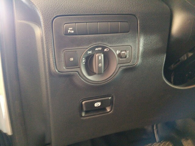 MERCEDES-BENZ Vito Kasten eVito 112 KA/FWD PARK+CLIMA... - Small van, Electric van: picture 5 MERCEDES-BENZ Vito Kasten eVito 112 KA/FWD PARK+CLIMA... - Small van, Electric van: picture 5