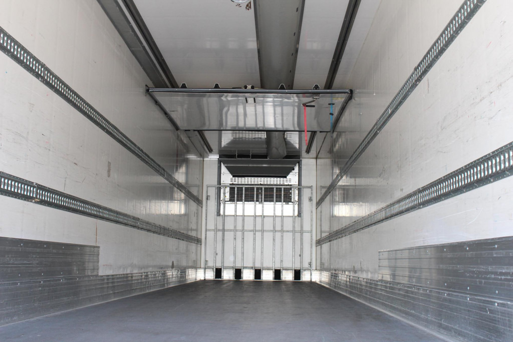 Chereau CV 1950Mt. 2,65h Strom Bi-Multi-Temp. TW LBW FRC - Refrigerator semi-trailer: picture 3 Chereau CV 1950Mt. 2,65h Strom Bi-Multi-Temp. TW LBW FRC - Refrigerator semi-trailer: picture 3