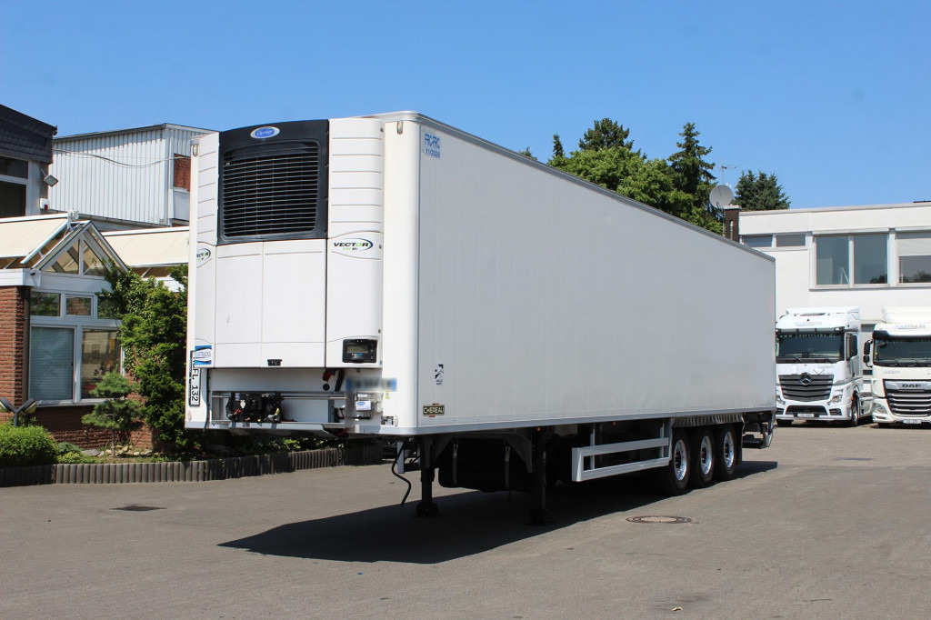 Chereau CV 1950Mt. 2,65h Strom Bi-Multi-Temp. TW LBW FRC - Refrigerator semi-trailer: picture 1 Chereau CV 1950Mt. 2,65h Strom Bi-Multi-Temp. TW LBW FRC - Refrigerator semi-trailer: picture 1