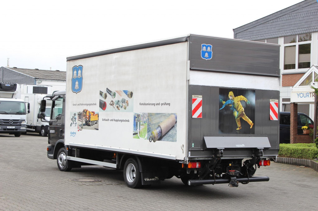 Curtainsider truck MAN TGL 8.220 Plane AHK 6,1 m Luft Klima: picture 12 Curtainsider truck MAN TGL 8.220 Plane AHK 6,1 m Luft Klima: picture 12