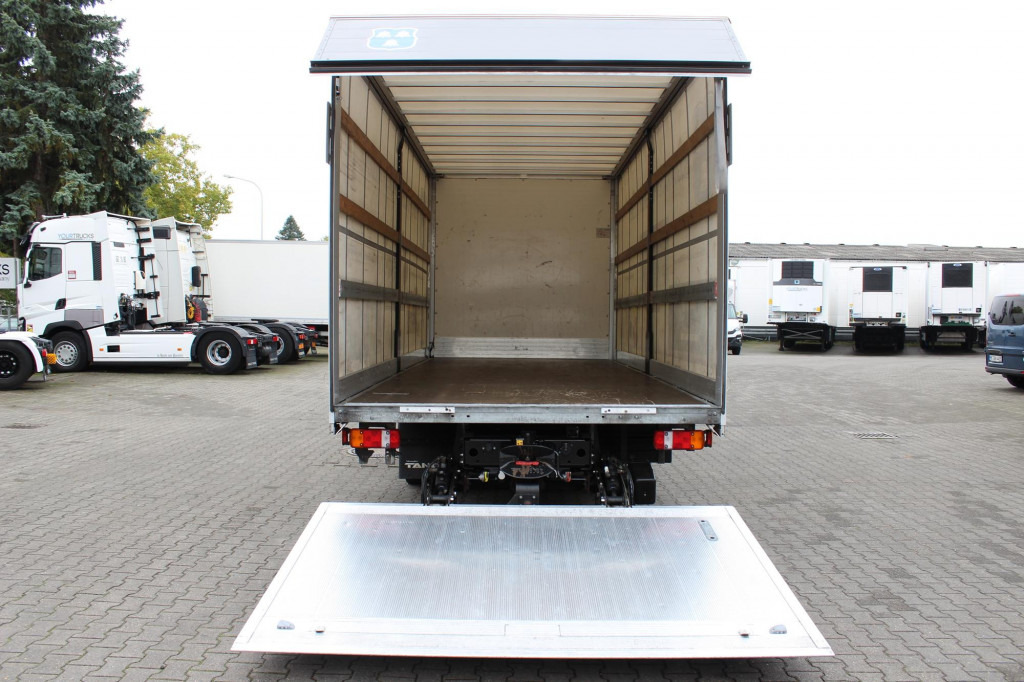 Curtainsider truck MAN TGL 8.220 Plane AHK 6,1 m Luft Klima: picture 13 Curtainsider truck MAN TGL 8.220 Plane AHK 6,1 m Luft Klima: picture 13