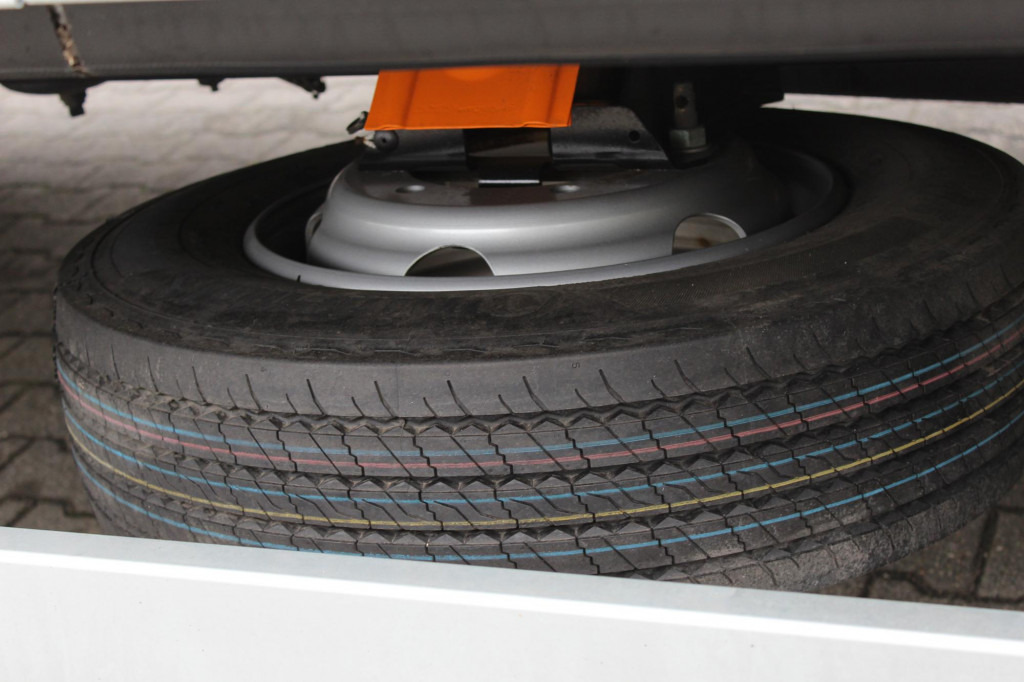 Curtainsider truck MAN TGL 8.220 Plane AHK 6,1 m Luft Klima: picture 7 Curtainsider truck MAN TGL 8.220 Plane AHK 6,1 m Luft Klima: picture 7