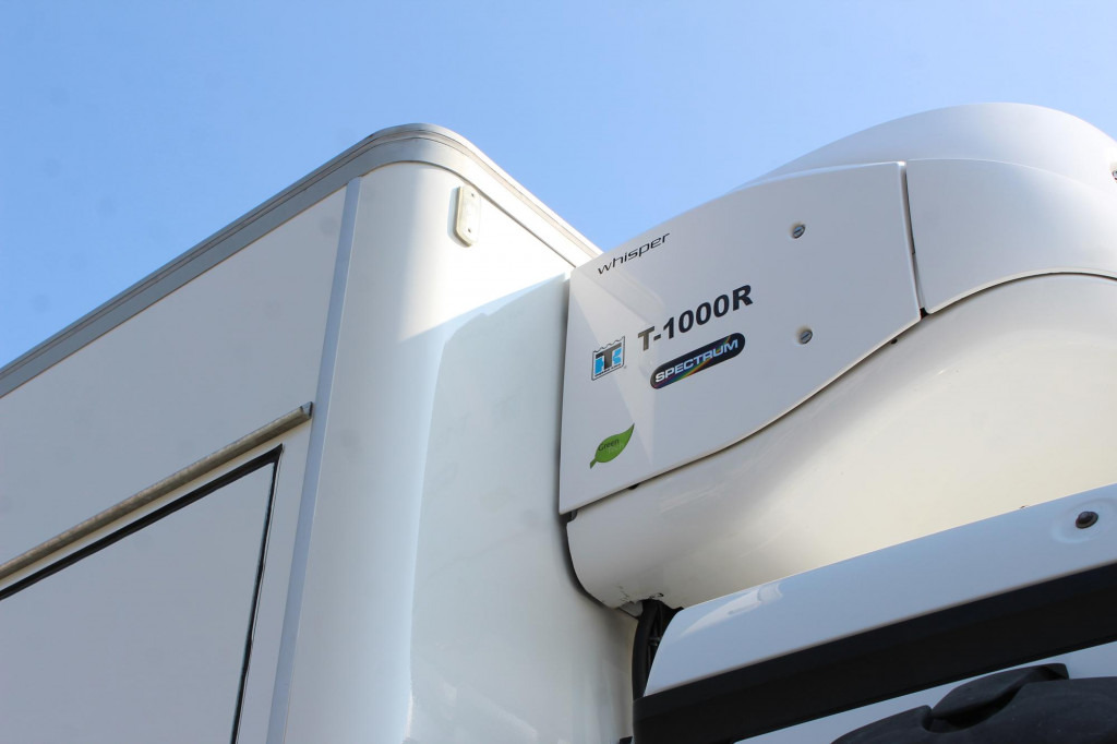 Mercedes-Benz Antos 1827 E6 TK T-1000R Multi Bi-Temp LBW - Refrigerator truck: picture 5 Mercedes-Benz Antos 1827 E6 TK T-1000R Multi Bi-Temp LBW - Refrigerator truck: picture 5