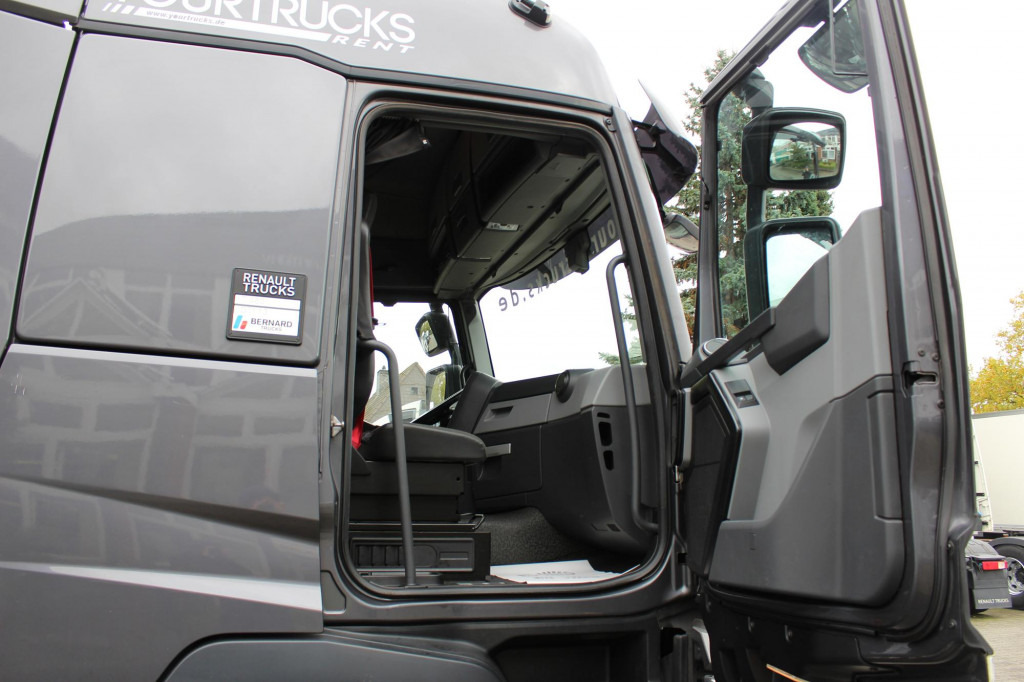 Renault T 480 E6 Alufelgen Retarder Vollspoiler Kühlbox - Tractor unit: picture 2 Renault T 480 E6 Alufelgen Retarder Vollspoiler Kühlbox - Tractor unit: picture 2