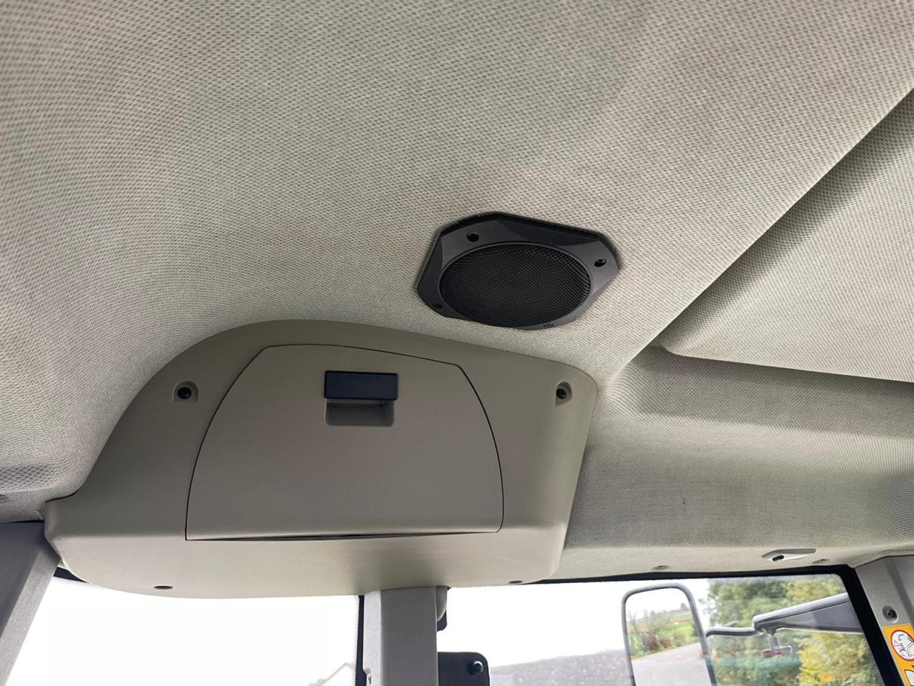 Farm tractor CLAAS Axion 840 CIS Hexashift, 238 PS, Baujahr 2012: picture 12 Farm tractor CLAAS Axion 840 CIS Hexashift, 238 PS, Baujahr 2012: picture 12