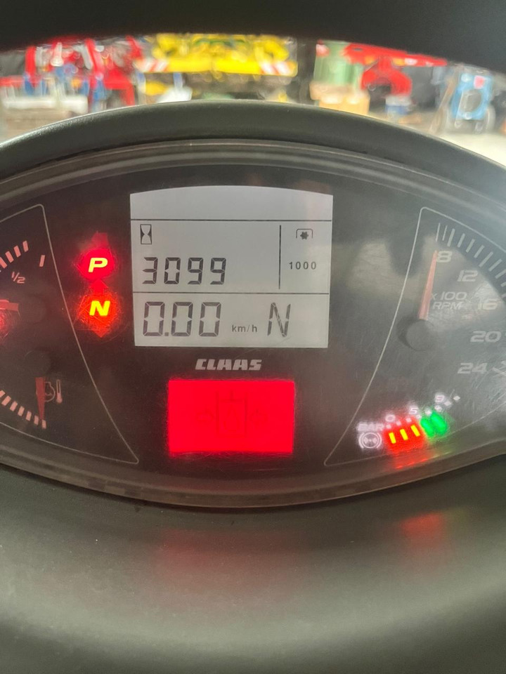 Farm tractor CLAAS Axion 930 CMATIC mit GPS S10 RTK, Frontzapfwelle und Frontkraftheber: picture 20