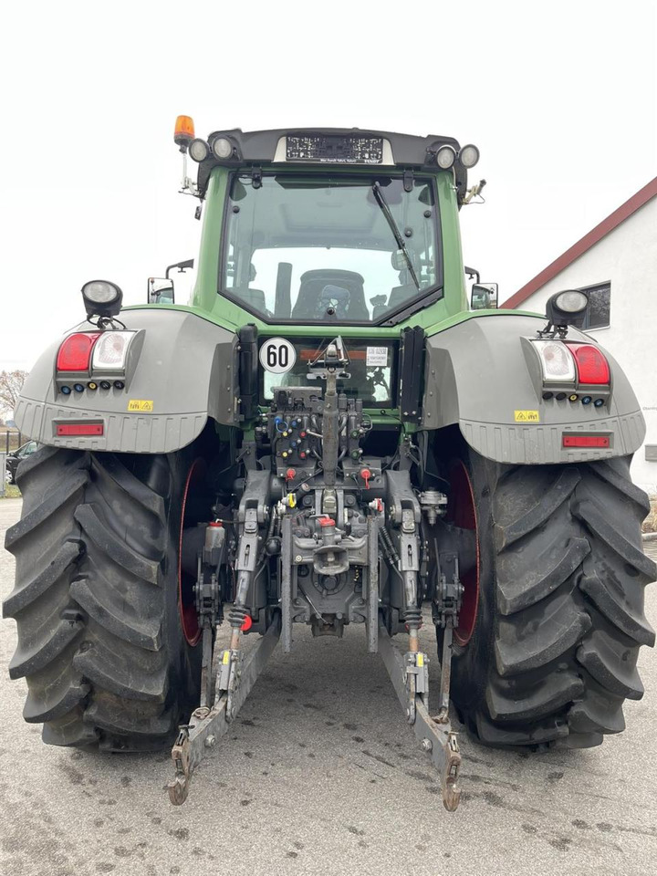 Fendt 828 Vario Profi Plus, GPS, FZW, 5DW, Baujahr 2014 - Farm tractor: picture 3 Fendt 828 Vario Profi Plus, GPS, FZW, 5DW, Baujahr 2014 - Farm tractor: picture 3