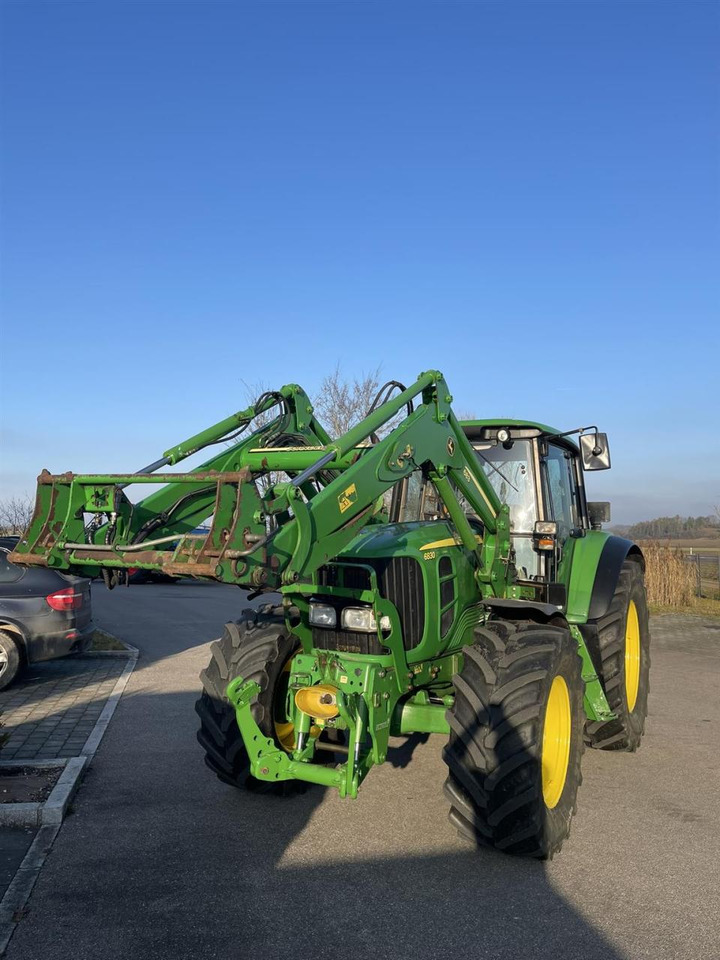 John Deere 6830 Power Quad plus mit Frontlader und FZW, front PTO - Farm tractor: picture 5 John Deere 6830 Power Quad plus mit Frontlader und FZW, front PTO - Farm tractor: picture 5