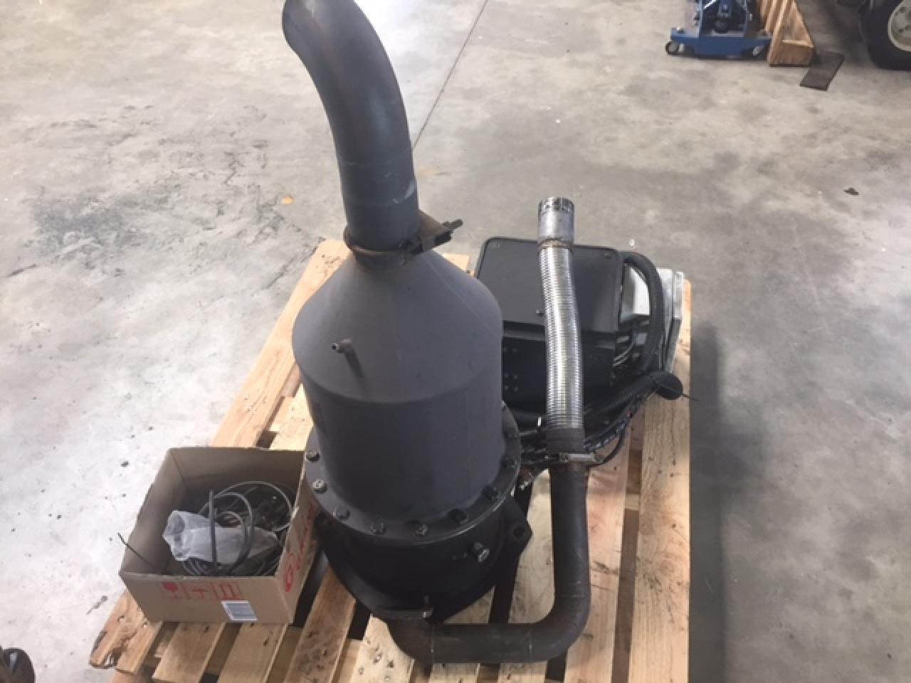 Merlo Rußpartikelfilter für Merlo Teleskoplader - Telescopic handler: picture 2 Merlo Rußpartikelfilter für Merlo Teleskoplader - Telescopic handler: picture 2