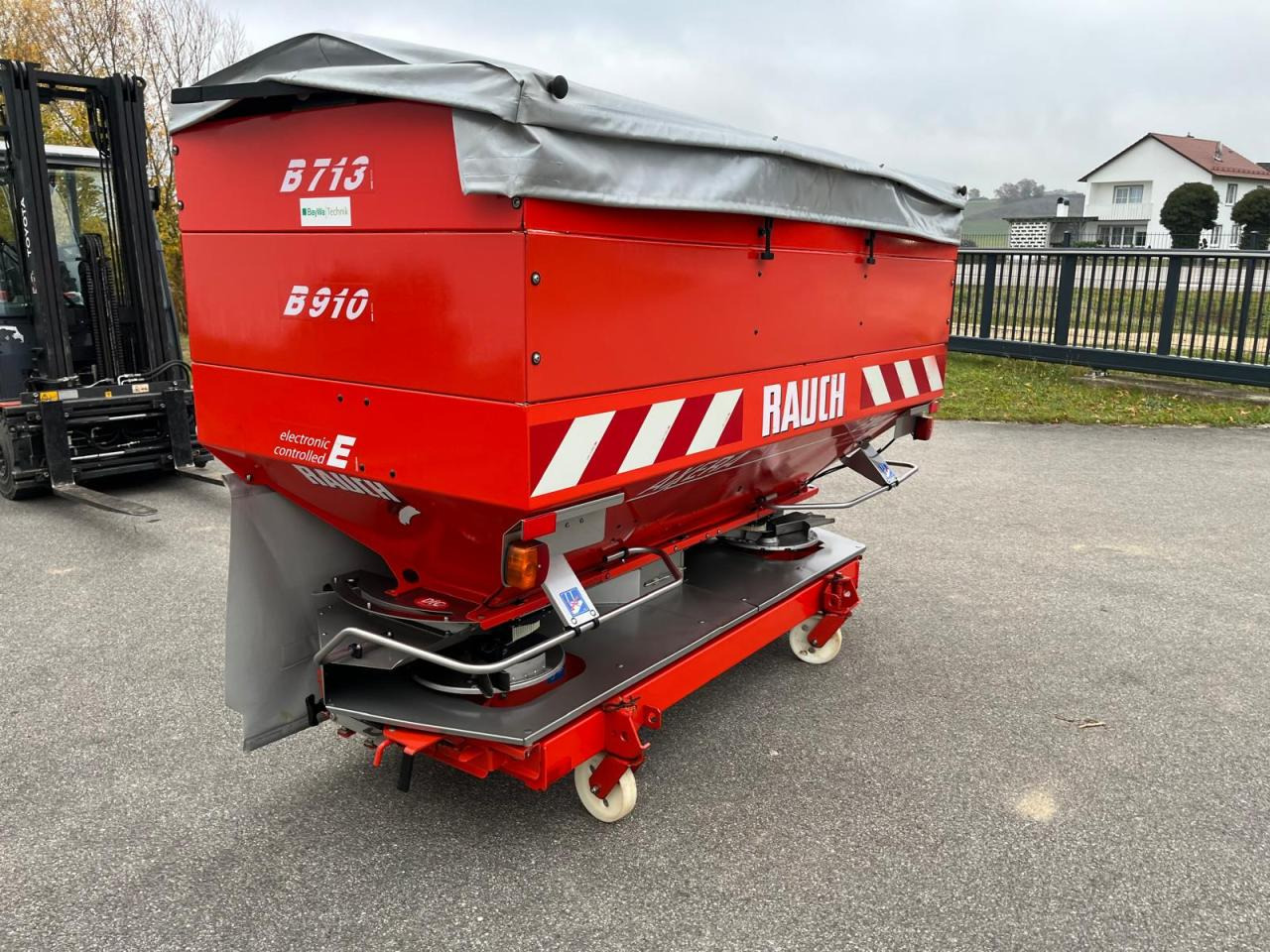 Rauch Axera H-EMC Top Zustand Düngerstreuer - Fertilizer spreader: picture 5 Rauch Axera H-EMC Top Zustand Düngerstreuer - Fertilizer spreader: picture 5