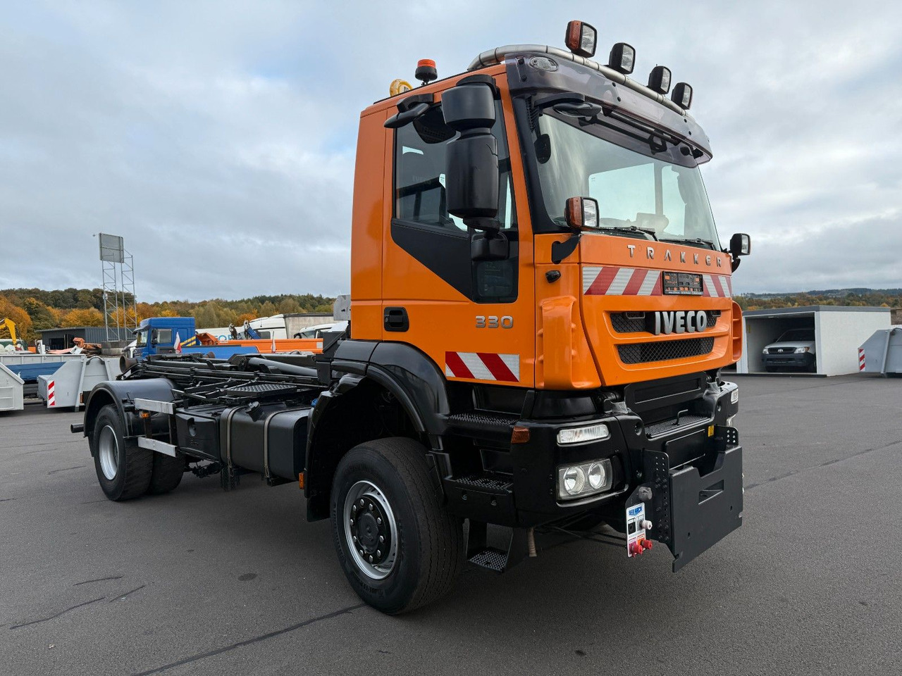 Iveco Trakker 330 EEV Winterdienst Abroll - Hook lift truck: picture 5 Iveco Trakker 330 EEV Winterdienst Abroll - Hook lift truck: picture 5
