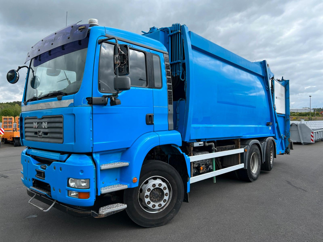 MAN 26.310 6x2 Schörling 3RII 22,5 SE/0 Kombischütte - Garbage truck: picture 1 MAN 26.310 6x2 Schörling 3RII 22,5 SE/0 Kombischütte - Garbage truck: picture 1