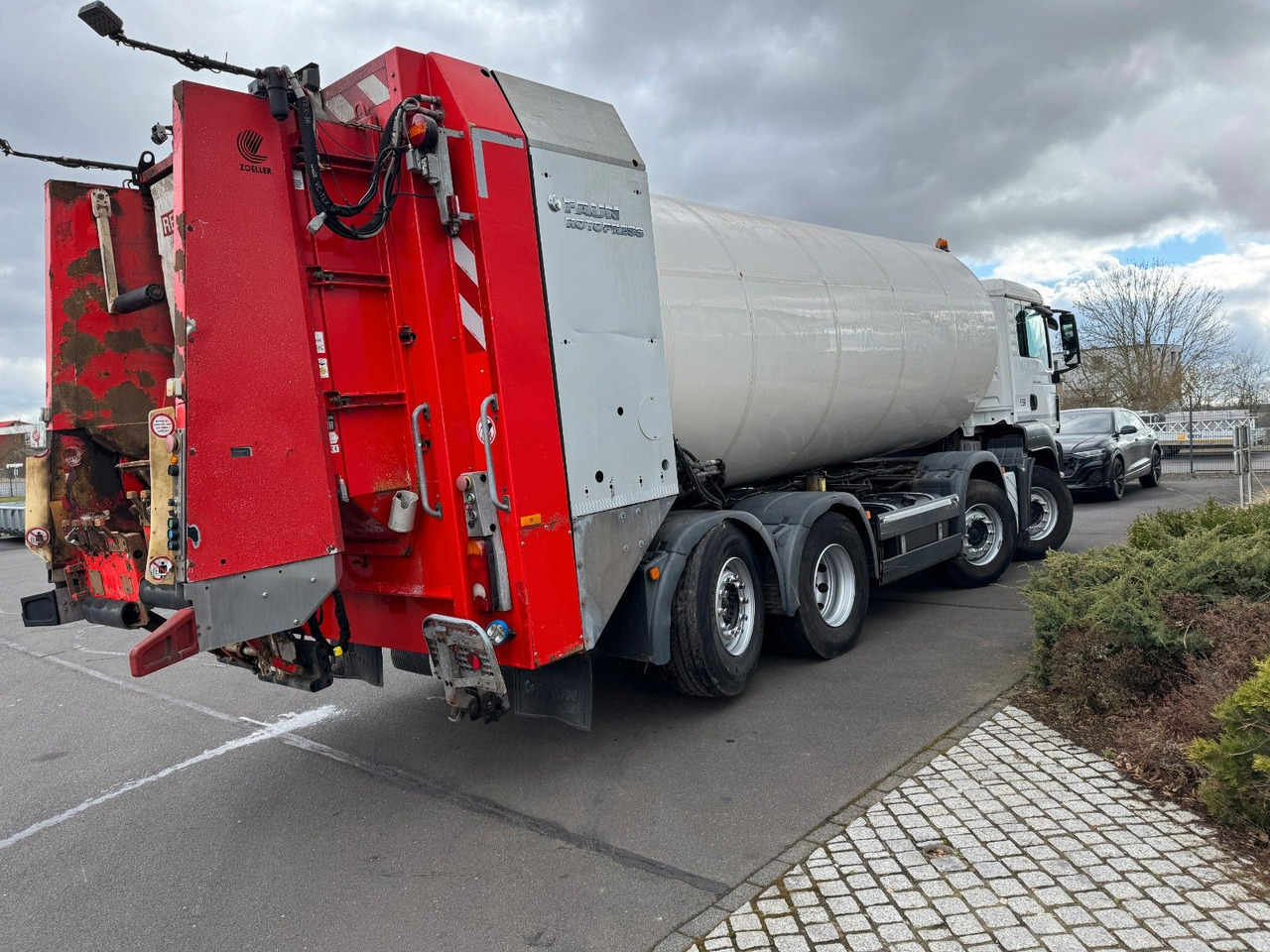 Garbage truck MAN TGS 32.360 8x2 Euro 5 Faun Rotopress 525 L MAN TGS 32.360 8x2 Euro 5 Faun Rotopress 525 L: picture 7