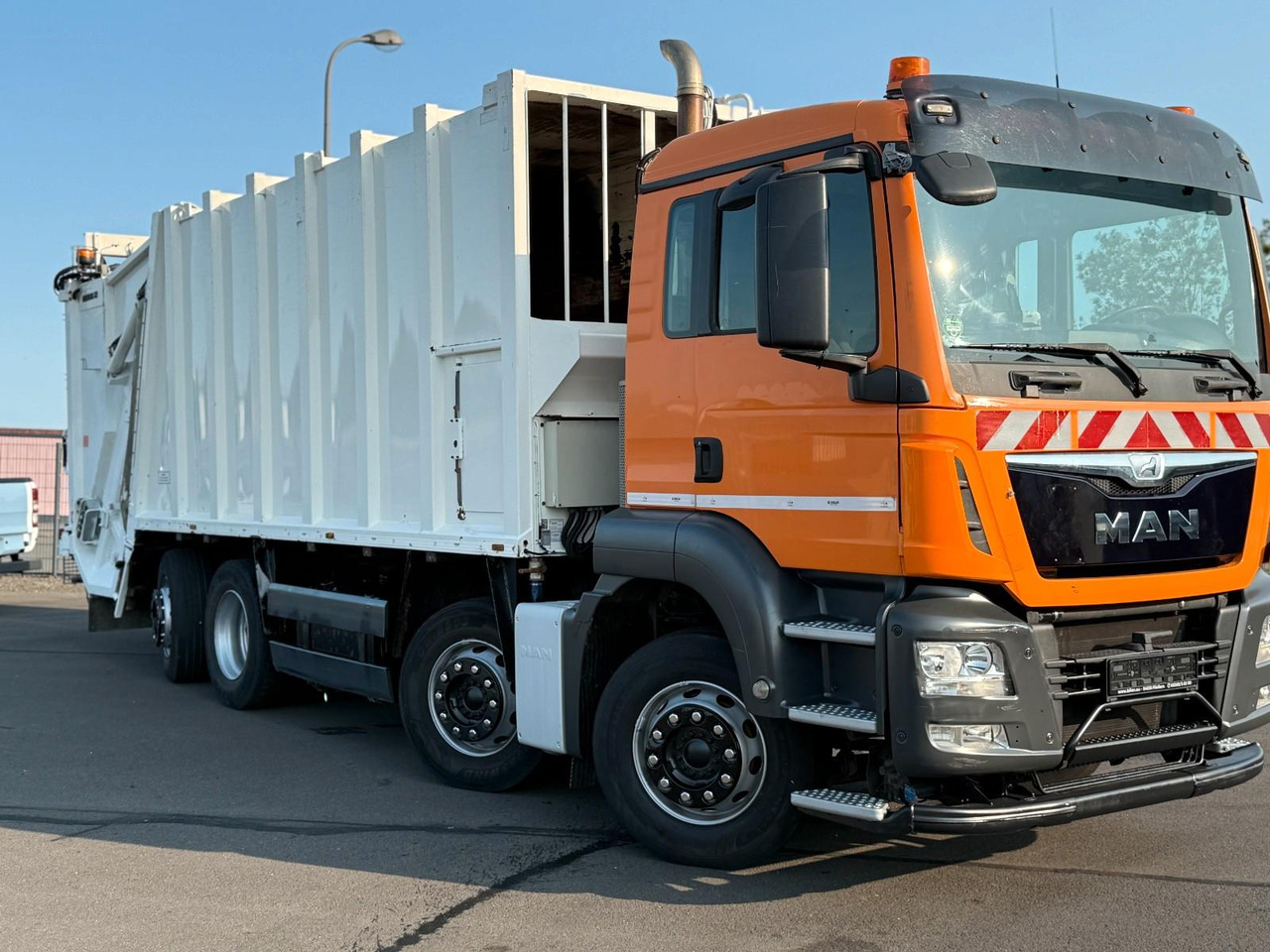 MAN TGS 32.360 8x2 Zoeller Mekam, duo Schütte - Garbage truck: picture 3 MAN TGS 32.360 8x2 Zoeller Mekam, duo Schütte - Garbage truck: picture 3