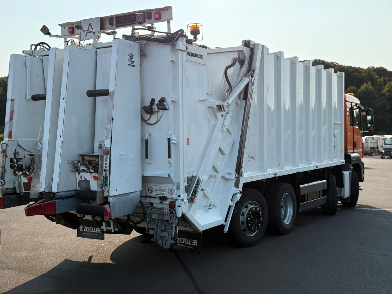 MAN TGS 32.360 8x2 Zoeller Mekam, duo Schütte - Garbage truck: picture 4 MAN TGS 32.360 8x2 Zoeller Mekam, duo Schütte - Garbage truck: picture 4