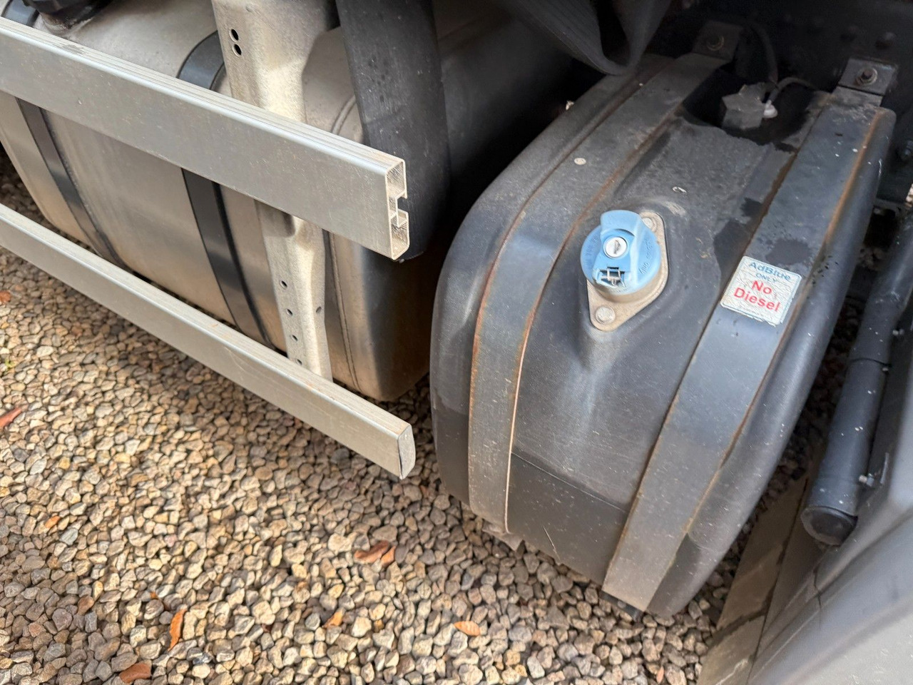 Garbage truck Mercedes-Benz Actros 2532 6x2 MP3 Faun Power Press 524: picture 7