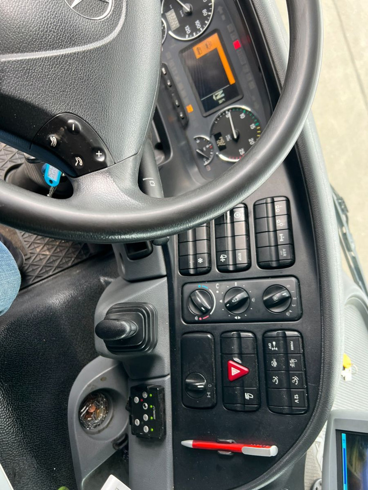 Garbage truck Mercedes-Benz Actros 2532 MP 3 Faun Frontlader 533 Waage Mercedes-Benz Actros 2532 MP 3 Faun Frontlader 533 Waage: picture 11